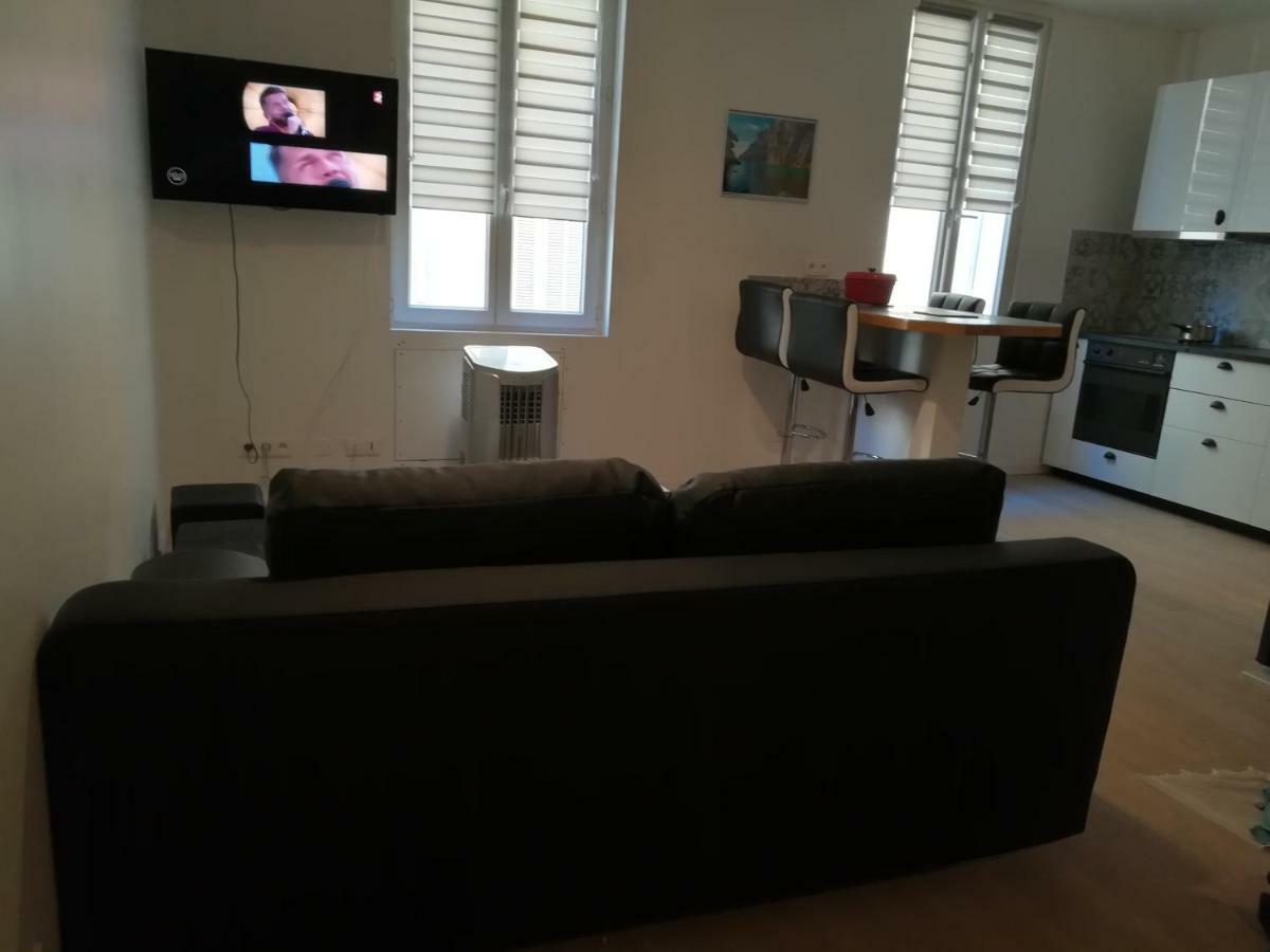 T3 Place Sadi Carnot Apartment La Ciotat Bagian luar foto