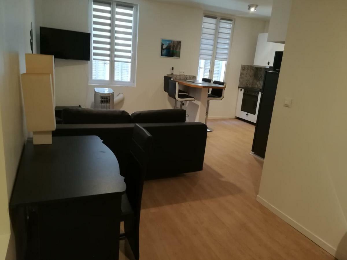 T3 Place Sadi Carnot Apartment La Ciotat Bagian luar foto