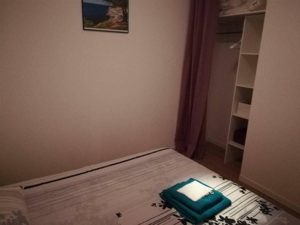 T3 Place Sadi Carnot Apartment La Ciotat Bagian luar foto